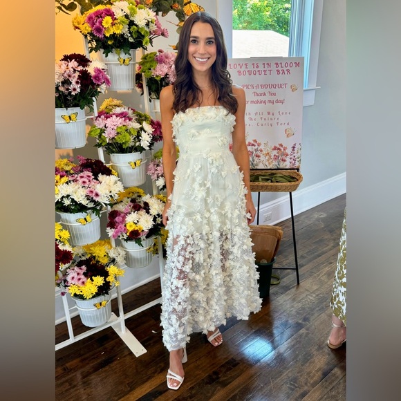 Helsi Audrey Square-Neck Floral Applique Sheer Midi Dress (without the straps) - Picture 4 of 4